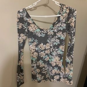 Long sleeve shirt women’s